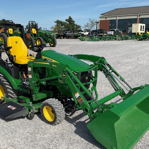 John Deere compact tractor 1025R